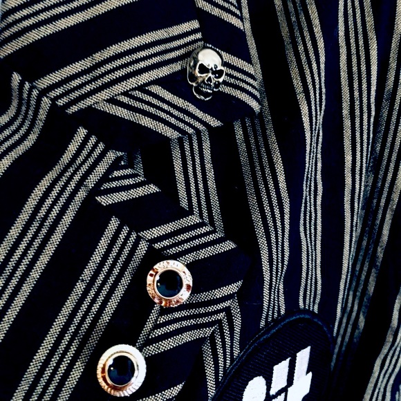 ☠️ Sarcastic Spine Pinstripe Blazer ☠️ - Picture 9 of 16